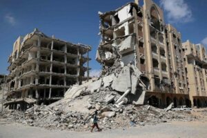 Gaza, 71 bilhões de dólares para a reconstrução. Oxfam: “não seja apenas caridade”