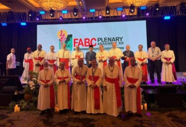 O Papa: Igreja na Ásia, fortalecer a unidade para construir pontes no continente