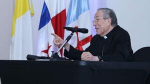 Maradiaga:  “A tecnologia deve avançar sem que o coração humano retroceda”