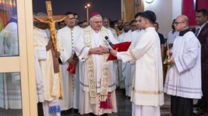 Arábia do Norte: bispo Berardi visita comunidades cristãs.