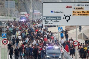 Migrantes: 60 mil em Ceuta. A crise se estende à União Europeia