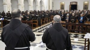 Franciscanos: uma esteira, um Evangelho e uma herança que continua viva