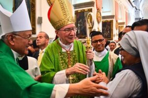 Cardeal Parolin já está no México, após visita de 4 dias à Guatemala