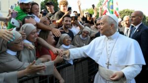 Um abraço em direção ao futuro: a grande festa do Papa e dos jovens em Assis