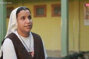 Do crack ao claustro: o testemunho de uma postulante das Clarissas
