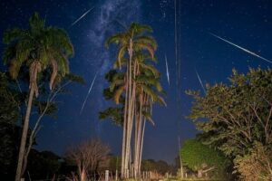 Lágrimas de São Lourenço: o que o céu de agosto revela sobre o mártir dos pobres?