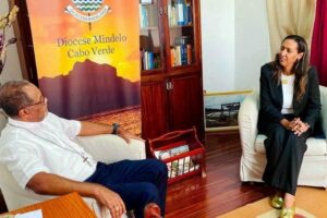 Cabo Verde – Presidente do Parlamento visita o Bispo de Mindelo