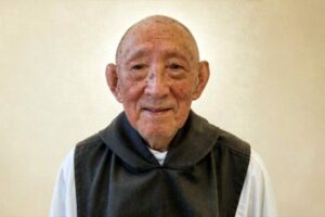 Morre na China monge trapista mais idoso do mundo
