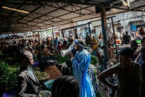 Ebola na RDC: escolas católicas se preparam para início do novo ano letivo