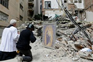 Após terremoto, Colômbia vive Dia Nacional de Oração