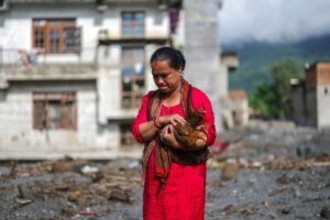 Tragédia no Nepal atingiu 90 mil pessoas. Mortos são mais de 800