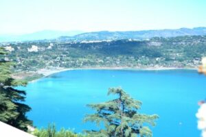 Castel Gandolfo, a presença dos Papas, entre o cuidado da terra e o carinho pela comunidade