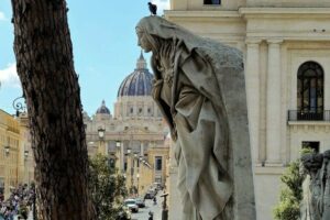 Catarina e o Papa: há 650 anos começava o retorno a Roma