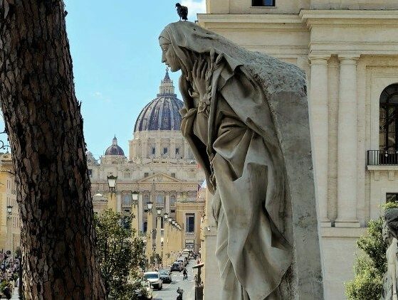 Catarina e o Papa: há 650 anos começava o retorno a Roma