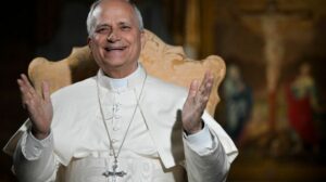 As felicitações de aniversário a Leão XIV