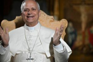 As felicitações de aniversário a Leão XIV