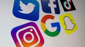 União Europeia aprova “EU Kids Act”, que proíbe redes sociais a menores de 13 anos