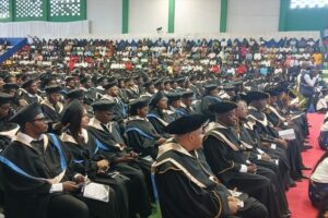 Moçambique. UCM gradua 690 estudantes e exorta-os a servir com ética