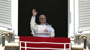 Leão XIV no Angelus: diante de Deus não há lugar para invejas nem divisões