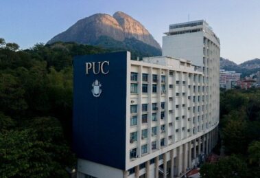 Departamento de Teologia da PUC-Rio reflete sobre IA e dignidade humana