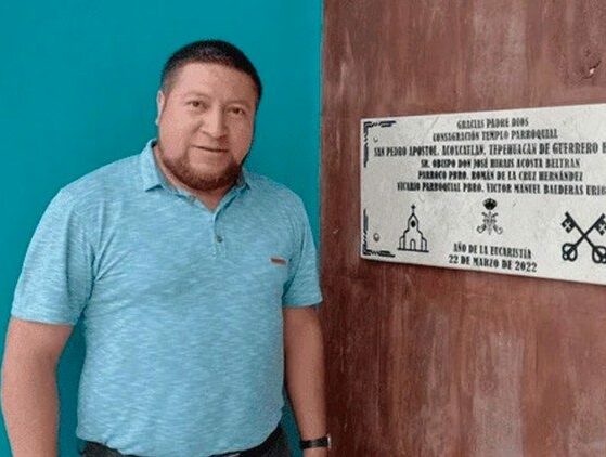 México: a Igreja pede justiça pelo assassinato do padre Román