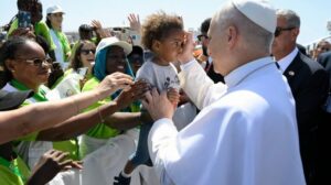 Vaticano: webinário gratuito aprofunda mensagem do Papa sobre crianças refugiadas