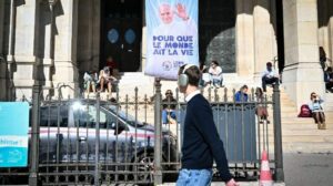 A “festa itinerante” de Paris à espera de Leão XIV
