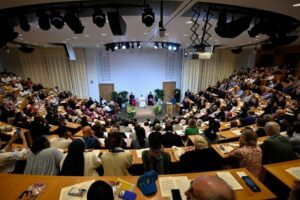 Papa: aumento de catecúmenos e neófitos na França exige ações pastorais concretas
