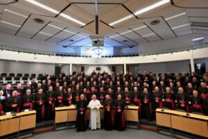 Leão XIV: a voz da Igreja seja corajosa e livre no debate público