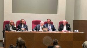 Gallagher: ordem mundial enfrenta duro teste, valorizar as religiões em prol da paz