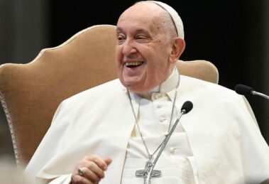 “O Diário pessoal do Papa Francisco”, um livro do cardeal Fernández