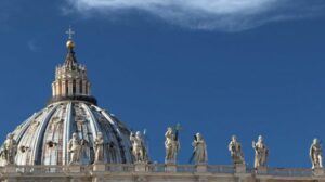 O Papa: mulheres no Vaticano, uma riqueza a ser reconhecida e valorizada cada vez mais