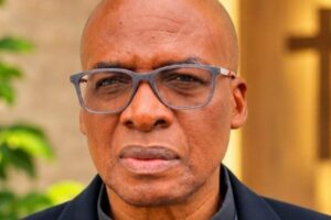 Angola. Jesuítas da Província da ACE celebram Jubileu de Ouro do Padre Vata