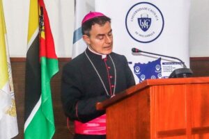 Dom Luis Miguel Muñoz: “aprofundar investigação sobre IA e discernimento moral”