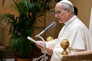O Papa: a beleza desperta os desejos mais nobres do coração, abrindo-o para Deus
