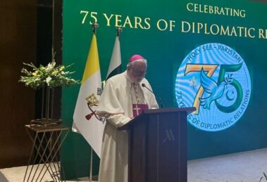 Gallagher no Paquistão: paz e dignidade humana, pilares da diplomacia pontifícia