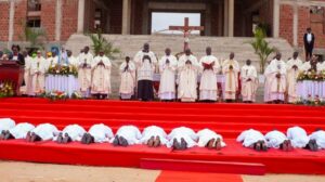 Angola: Diocese de Viana celebra São Francisco com 18 ordenações